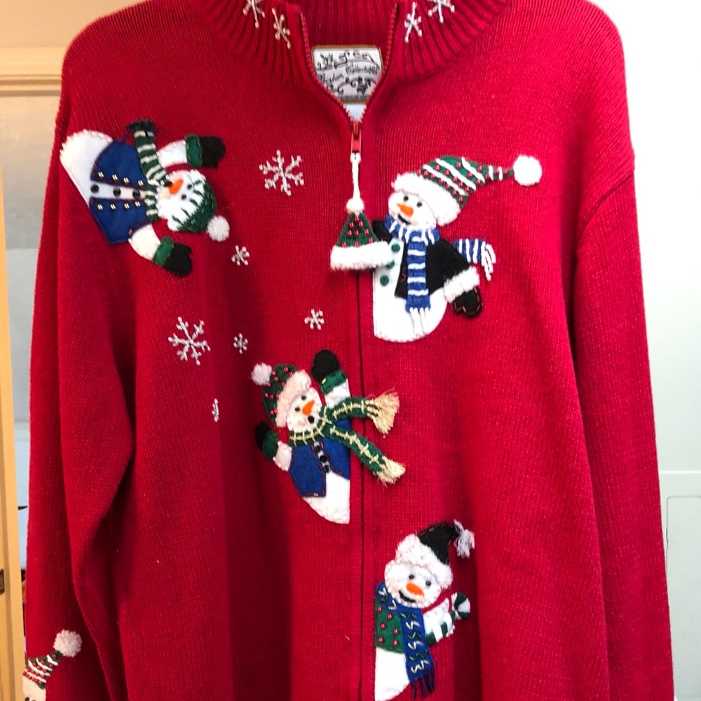 Red Christmas Sweater embroidery
